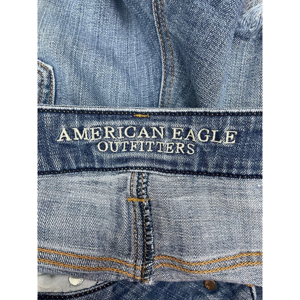 American Eagle Outfitters Stretch Floral Embroidered Denim Jean Shorts Size 14 - Picture 6 of 10